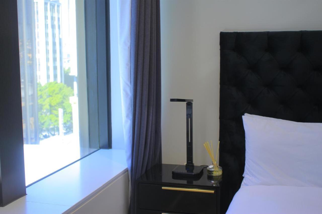 Foreshore Place Apartment