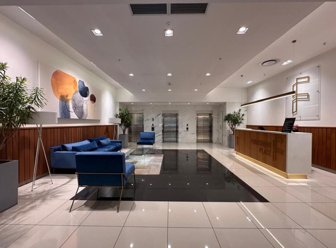Foreshore Place Apartment